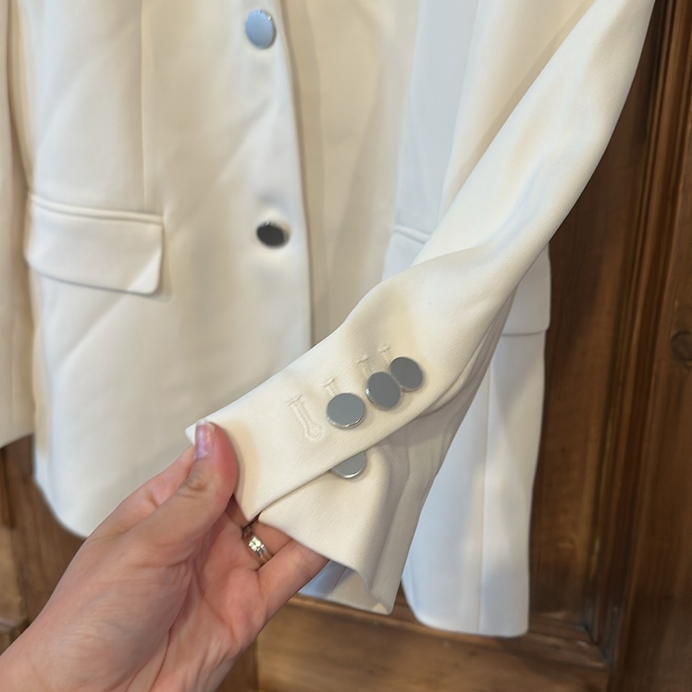 Theory Cream Two-Button Blazer - image 5